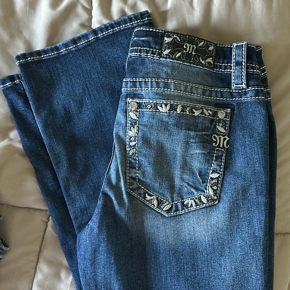Miss Me Jeans - Picture 1 of 3
